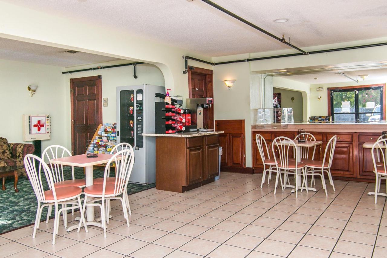 Jubilee Inn Biloxi Extérieur photo
