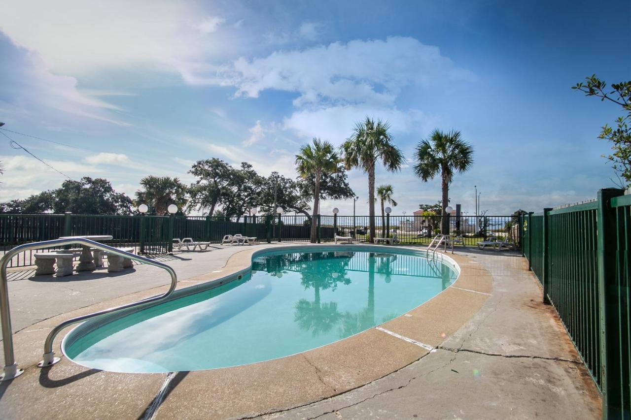 Jubilee Inn Biloxi Extérieur photo